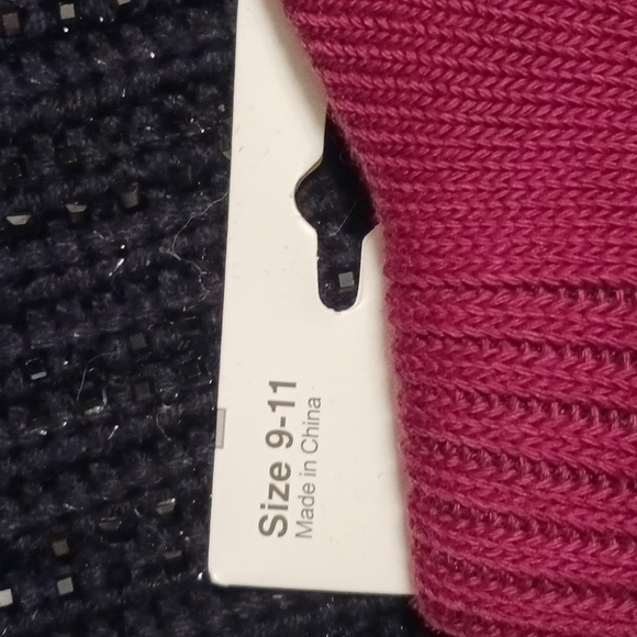 RAMPAGE 1 PAIR WOMEN'S OVER THE KNEE SOCKS WITH LACE TRIM - Picture 5 of 6